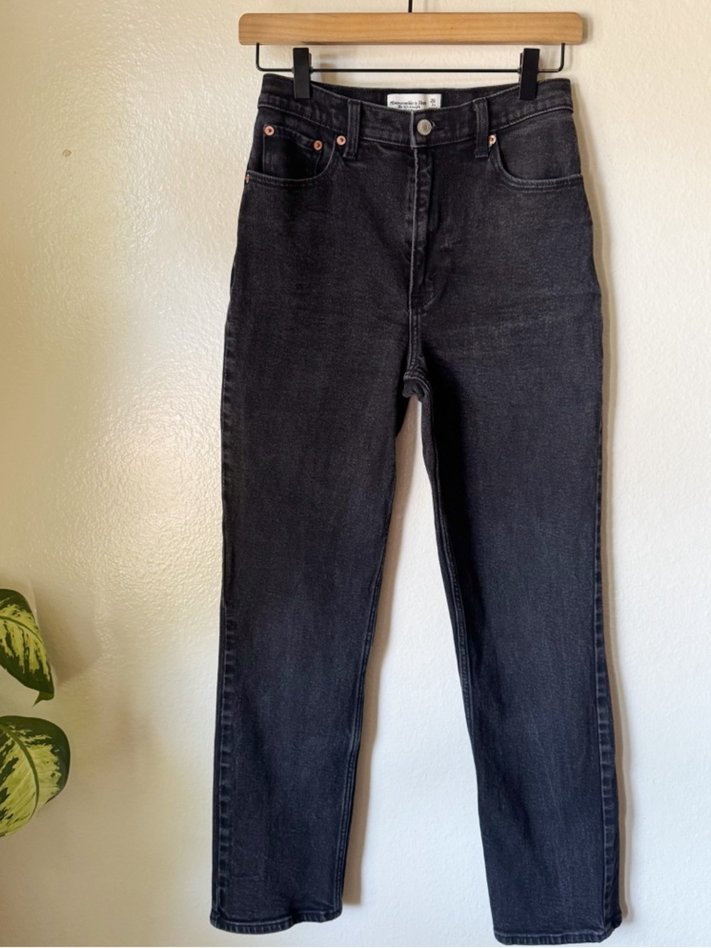 Abercrombie | Curve Love High Rise 90s Straight Jeans